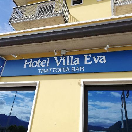 Albergo Villa Eva Костермано Екстериор снимка